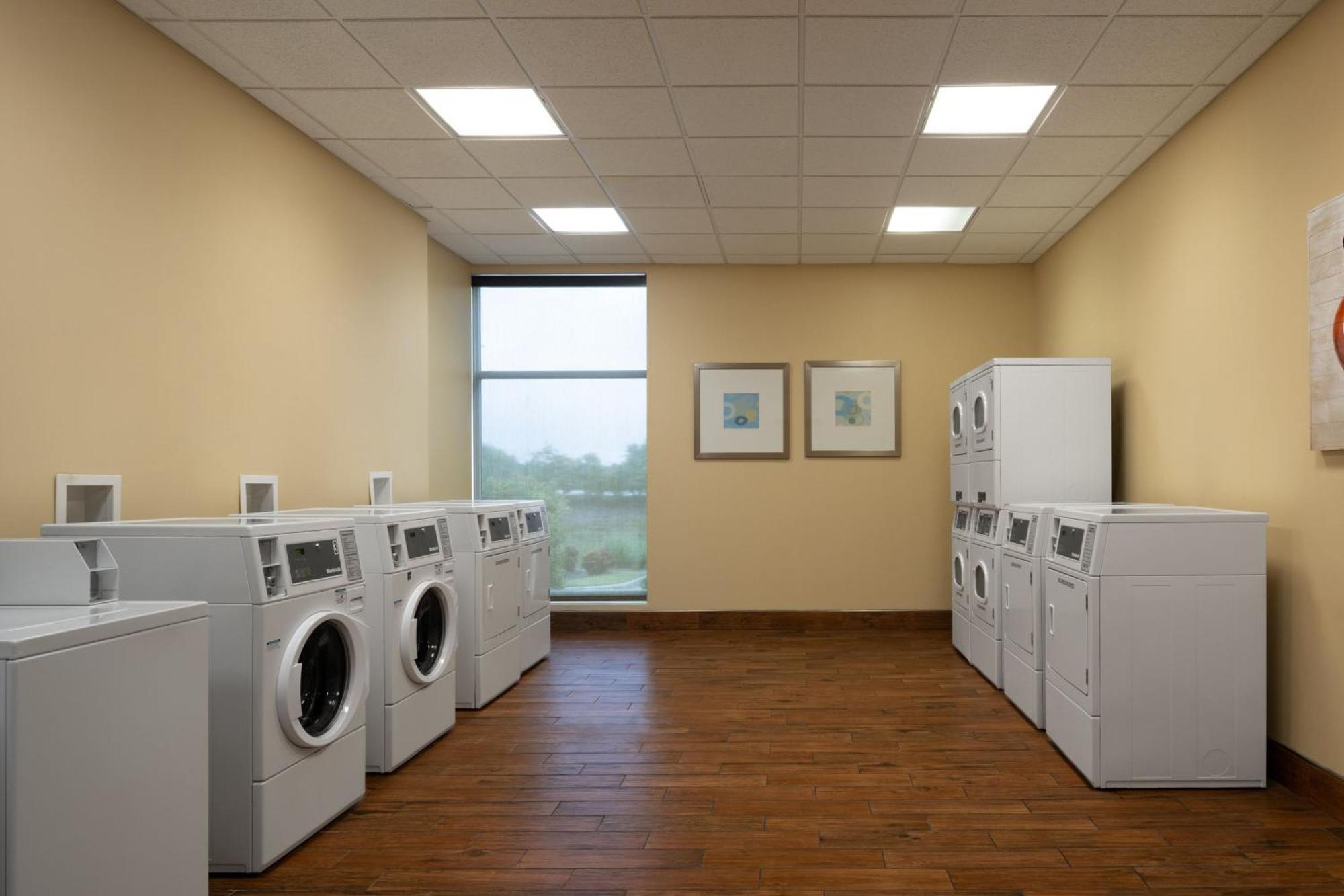 Springhill Suites By Marriott Orlando At Flamingo Crossings Town Center-Western Entrance Four Corners Eksteriør bilde